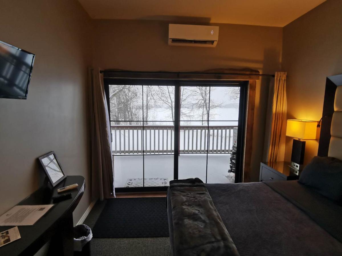 Tweed Stoco Lake Lodge מראה חיצוני תמונה