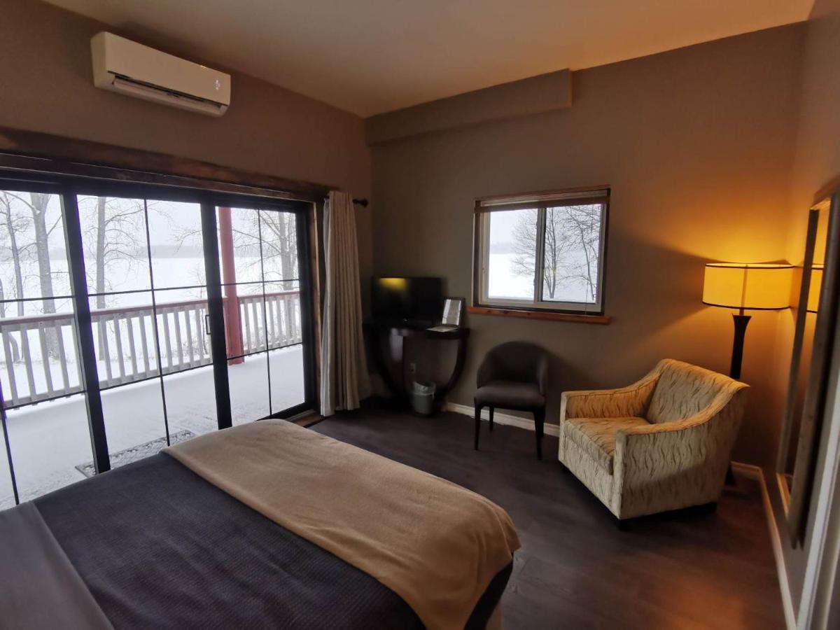 Tweed Stoco Lake Lodge מראה חיצוני תמונה