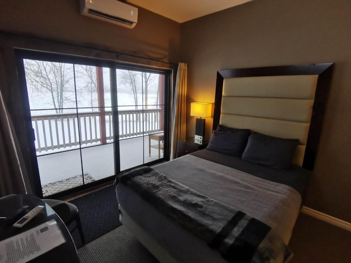 Tweed Stoco Lake Lodge מראה חיצוני תמונה